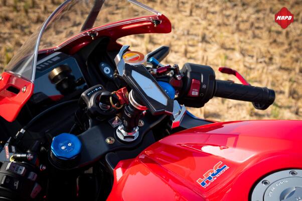 ZX-6R / 636 上三角台螺絲